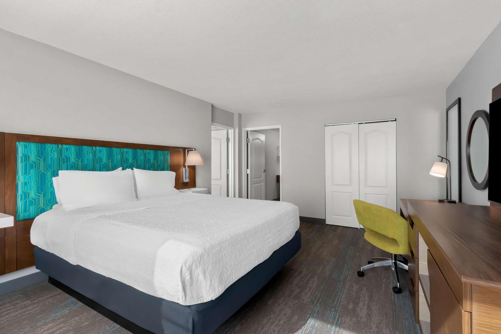 Hampton & Phoenix/gilbert Hotel