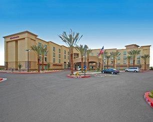Hampton & Phoenix/gilbert Hotel